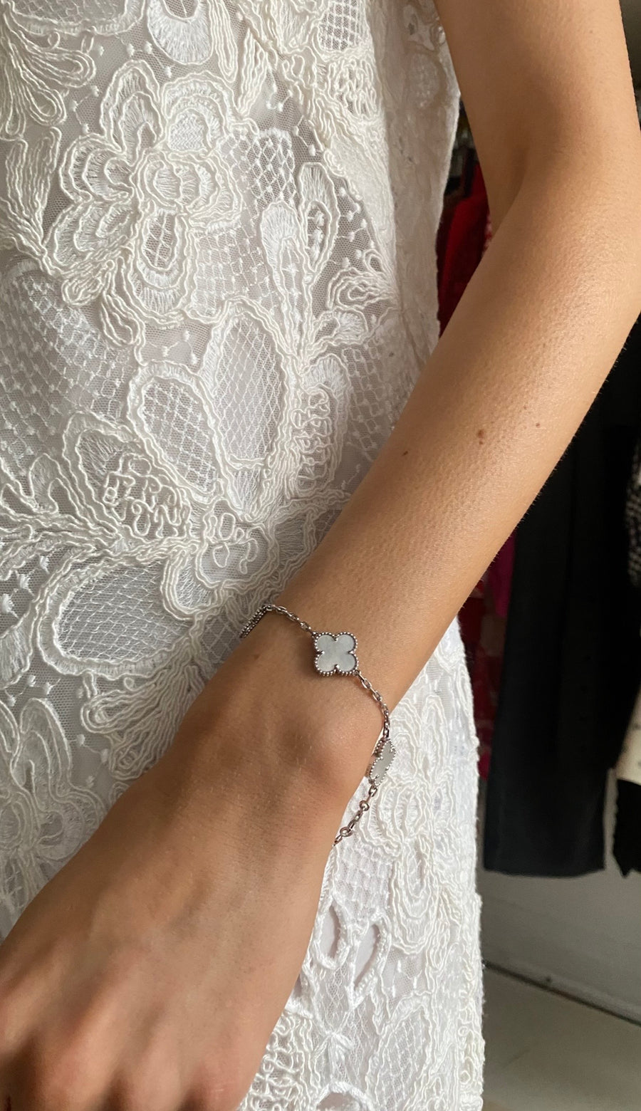Van Cleef & Arpels Vintage Alhambra 5 Motif 18K White Gold Mother of Pearl Bracelet