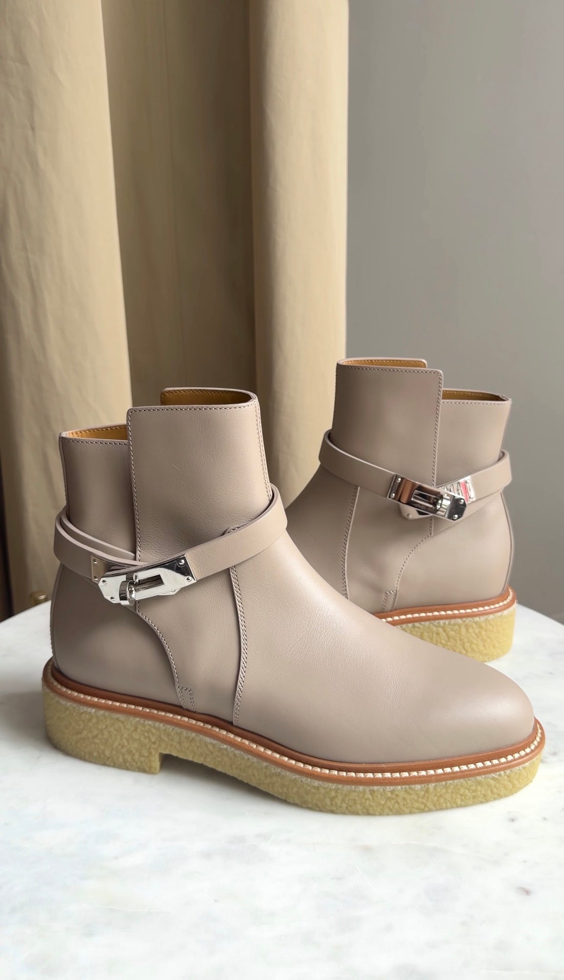 Hermes Beige Mastic Leather Gum Sole History Kelly Lock Ankle Boots - 37