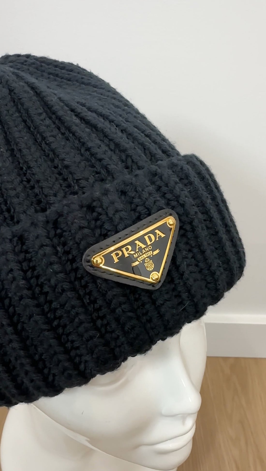 Prada Black Wool Rib Knit Goldtone Triangle Logo Toque Beanie Hat - L / 59