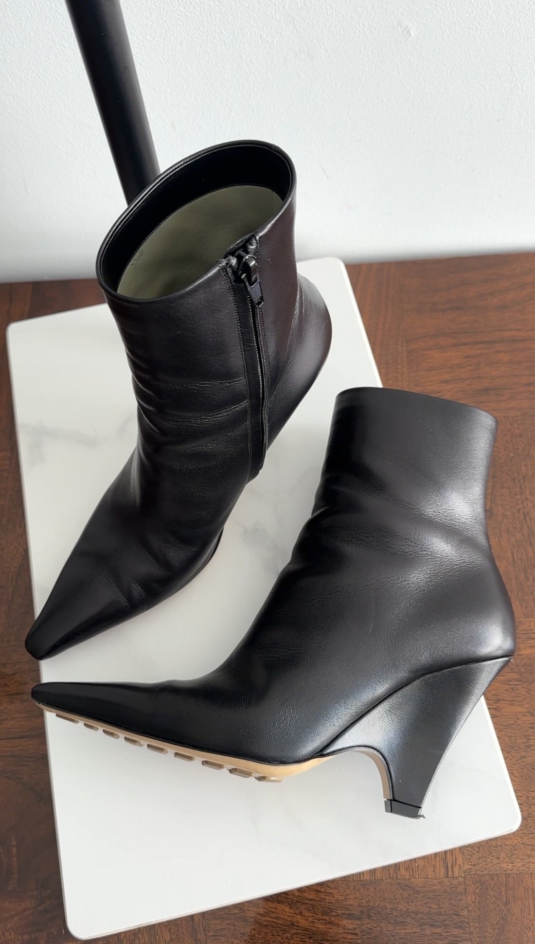 Bottega Veneta Black Leather Wedge Heel Ankle Boots - 37