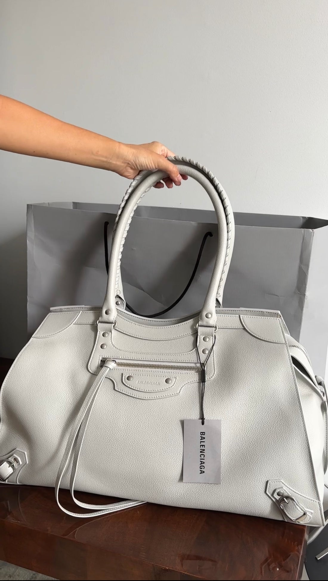 Balenciaga Large Dove Grey Leather Neo Classic Large City Travel Bag