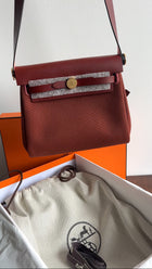 Hermes Herbag Zip Mini 20 Rouge H Toile Militaire / Vache Hunter GHW