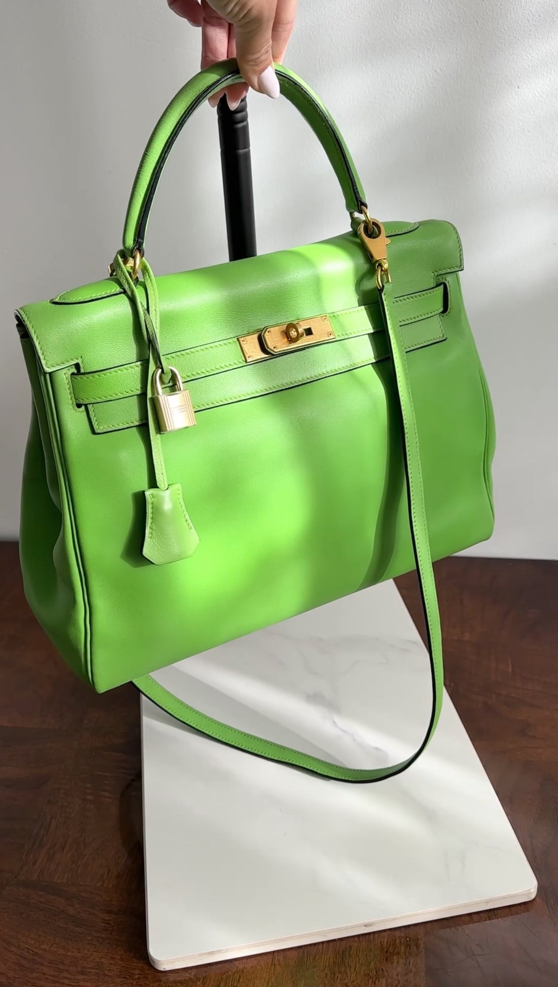 Hermes Vintage 1997 Apple Green Gulliver Leather Kelly 32cm Bag GHW