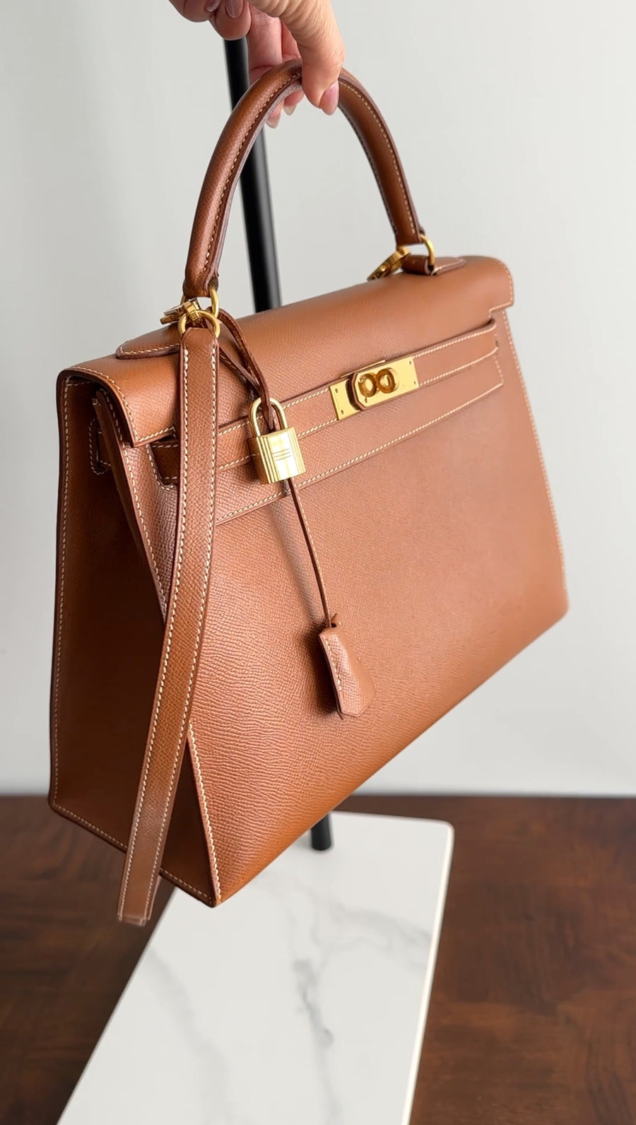 Hermes Vintage 1995 Gold Epsom Leather Kelly Sellier 32 Bag GHW