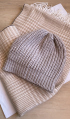 Brunello Cucinelli Beige Cashmere & Silk Cable Knit Sequin Toque Hat - M