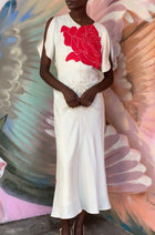 Victoria Beckham Ivory Red Satin Graphic Floral Split Sleeve Gown - US 8
