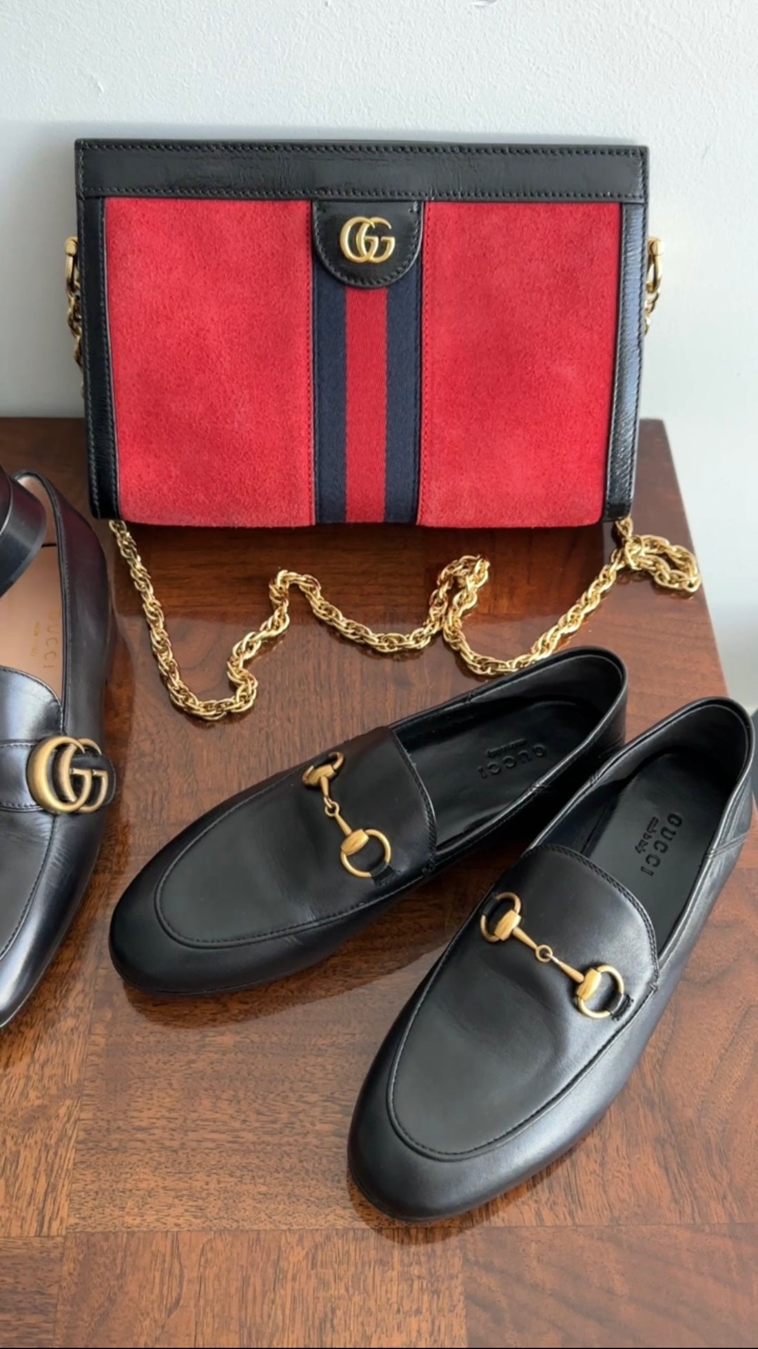 Gucci Black Leather Horsebit Loafers - 34