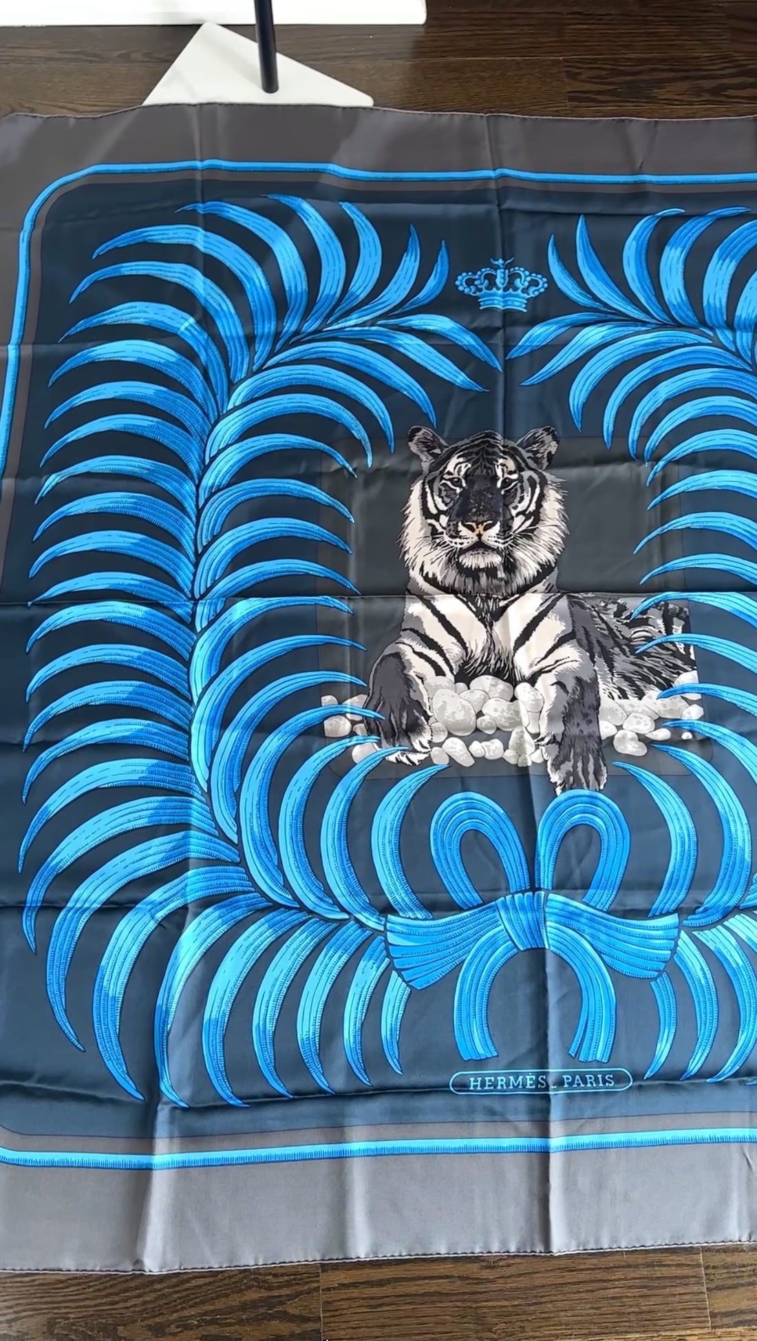 Hermes Silk Twill 140cm Giant Shawl Scarf Tigre Royal Blue Graphite, Beige