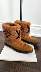 Louis Vuitton Brown Suede and Shearling Monogram Giant Snowdrop Boots - 37
