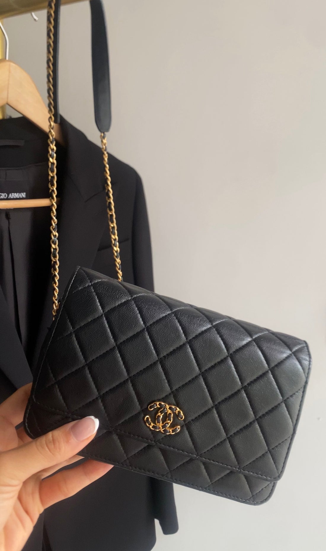Chanel Black Quilted Leather 19 Chain CC Wallet on Chain