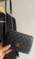 Chanel Black Quilted Leather 19 Chain CC Wallet on Chain