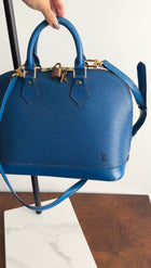 Louis Vuitton Vintage 1996 Blue Epi Alma MM Bag with Strap