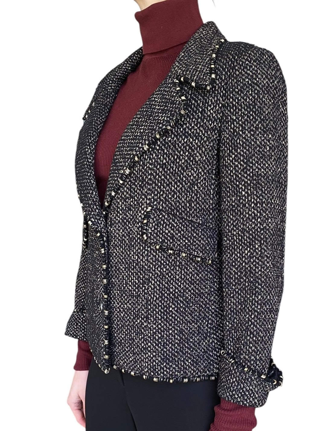 Chanel Spring 2006 Black & Gold Herringbone Tweed Jacket - FR 38 / US 4-6
