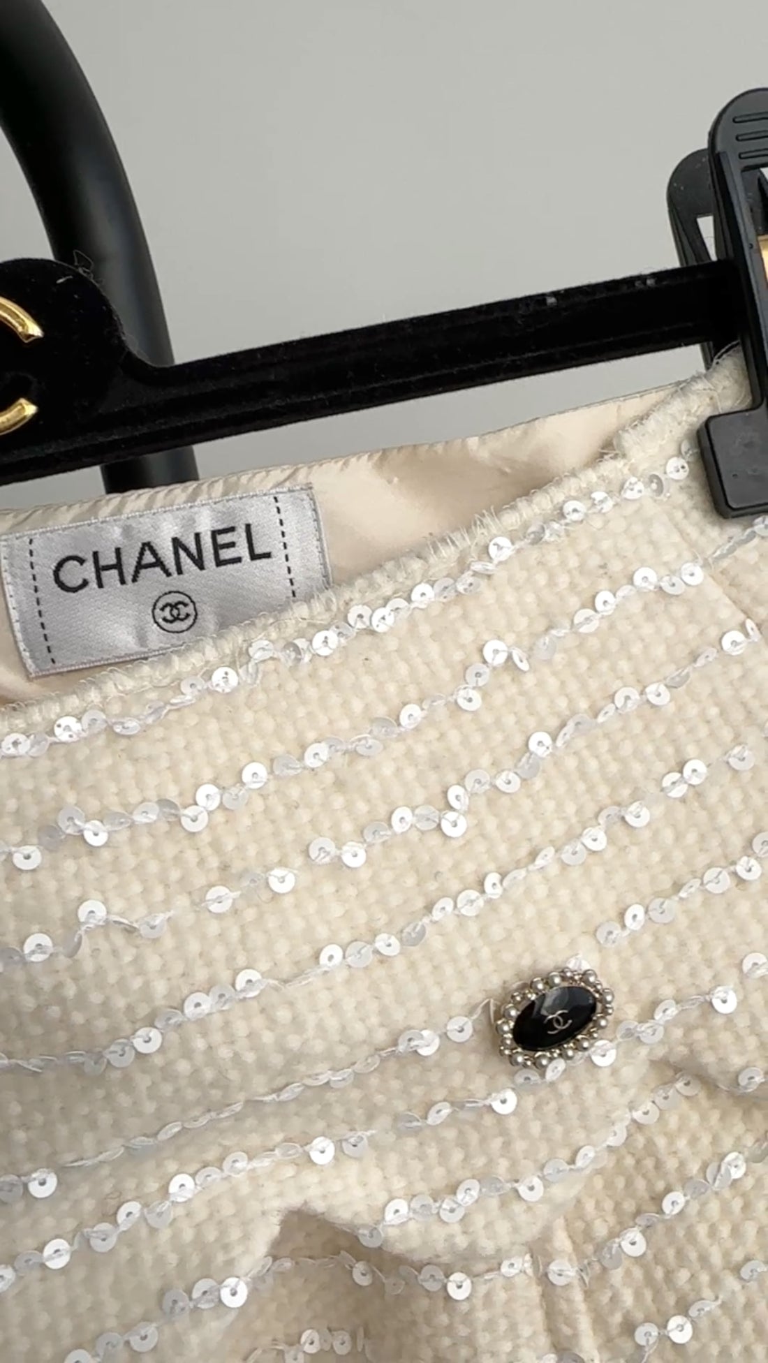 Chanel Pre-Fall 2021 Ivory Sequin Skirt - 26" waist