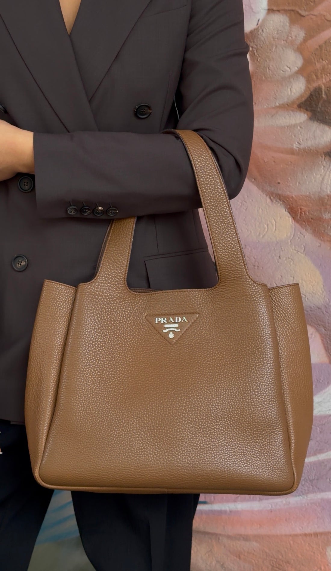 Prada Tan Brown Vitello Daino Leather Tote