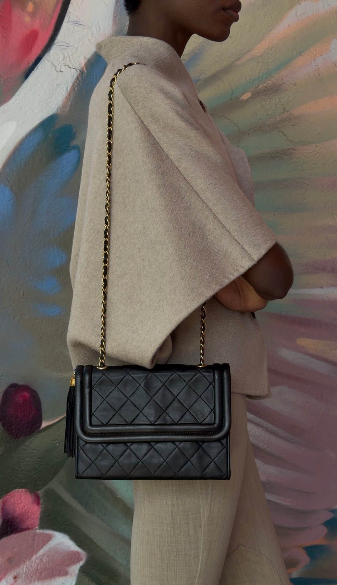 Chanel Black 2006 Vintage Quilted Lambskin Tassel Flap Chain Bag