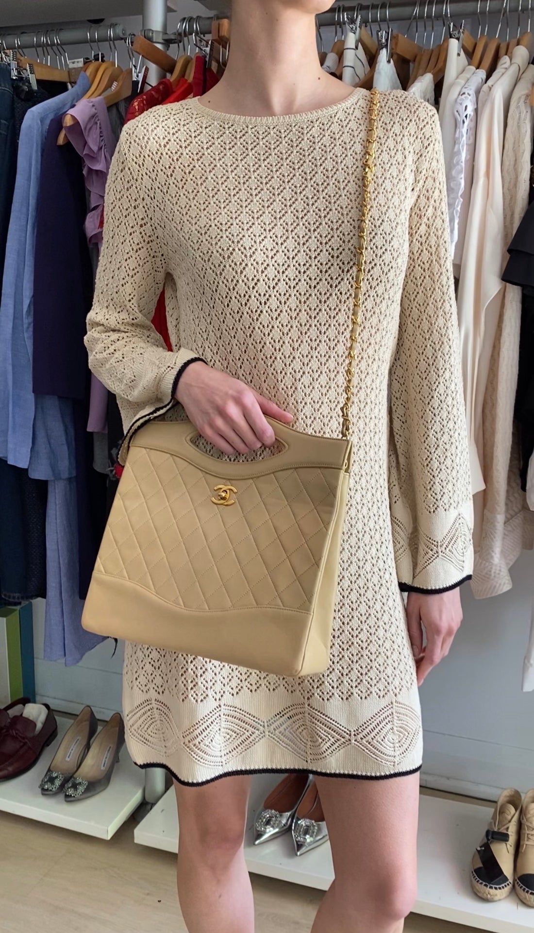 Chanel Vintage 1989 Beige Quilted Leather Medium 31 Shopping Tote Bag