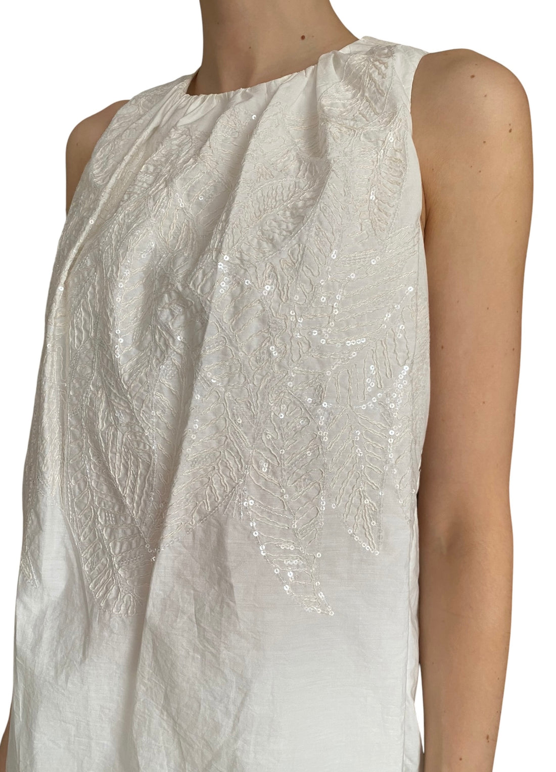 Brunello Cuccinelli White Sequin Embellished Sleeveless Top - US 4