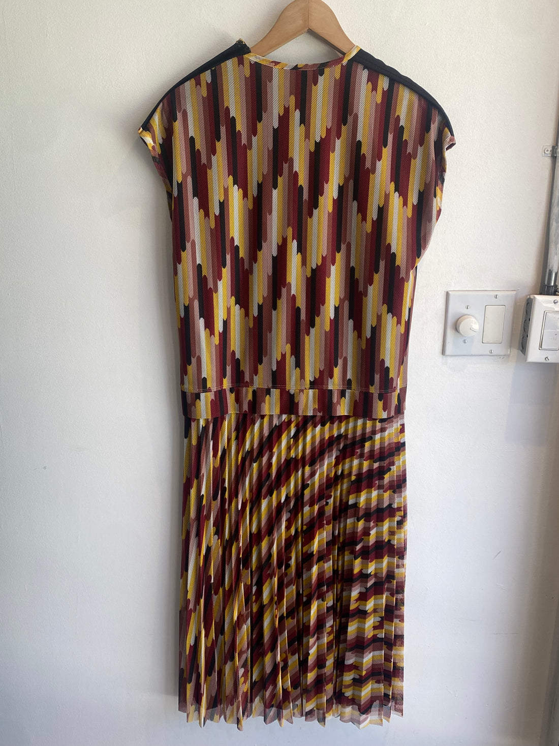 Missoni Burgundy Mesh Graphic Dress - 40