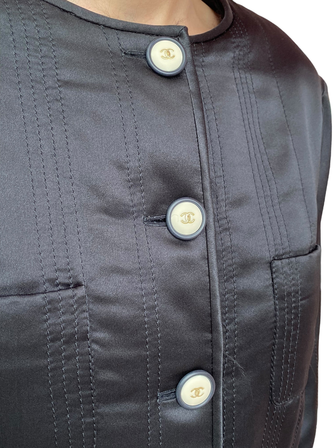 Chanel Black Quilted Silk Satin Faux Fur Trim Jacket - 42 / US 6