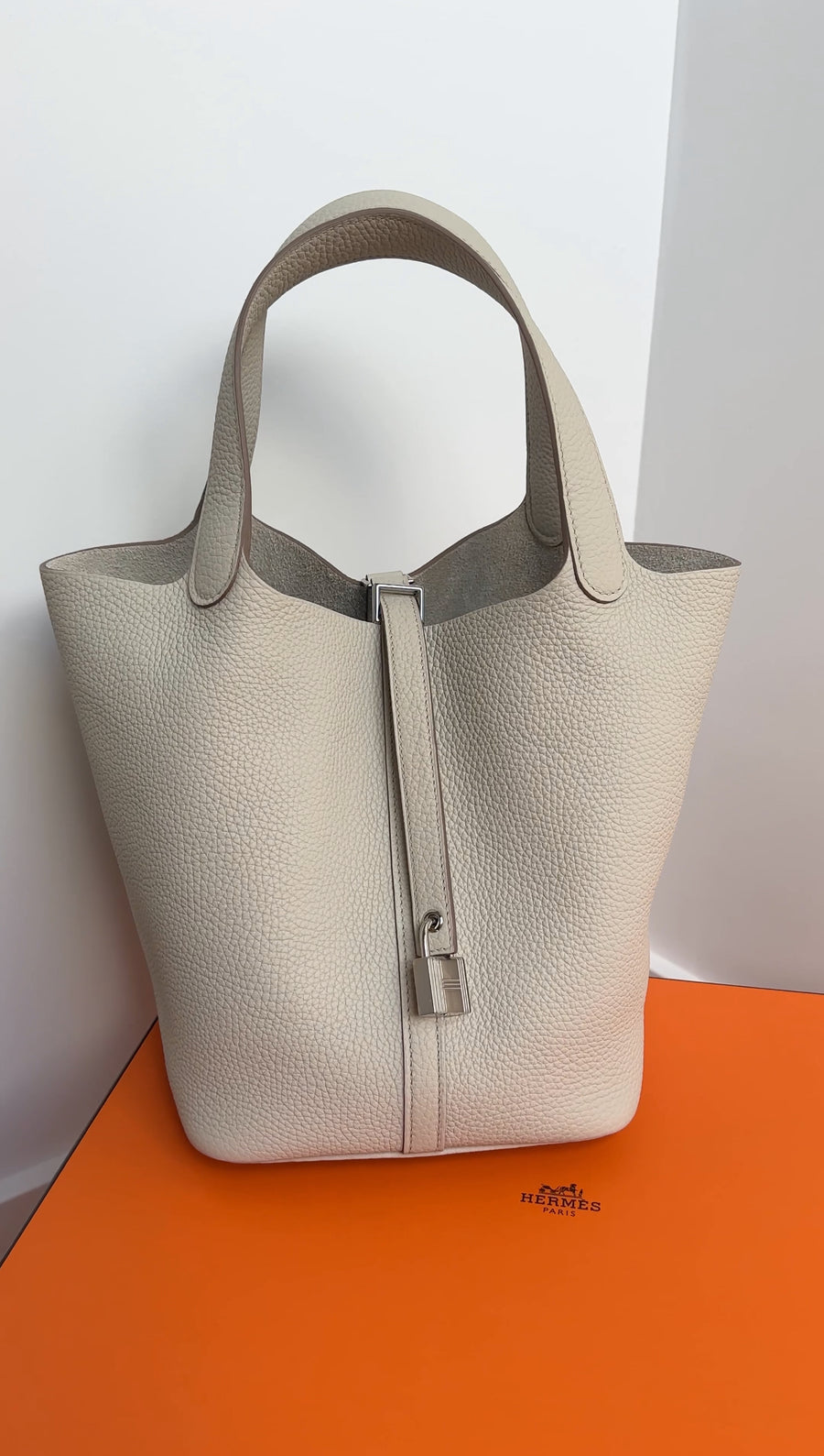 Hermes Picotin Lock 22 Bag in Clemence Beton Leather PHW