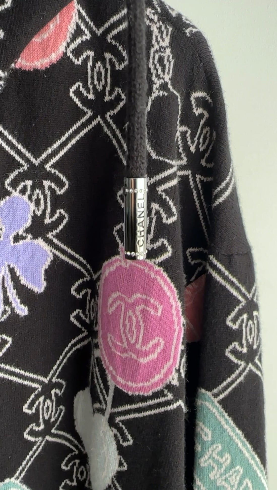 Chanel 2022 Cashmere Lucky Symbols Zip Hoodie Sweater - FR48 / XL