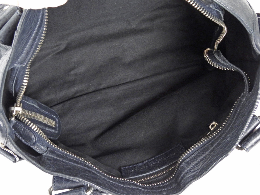 Balenciaga Midnight Navy Arena Lambskin Giant 21 Classic City Medium Bag
