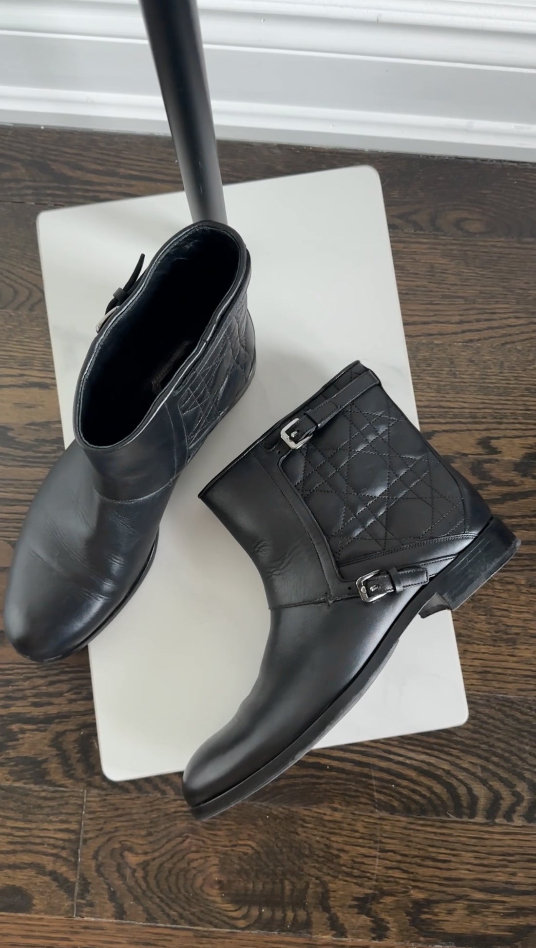 Christian Dior Black Leather Cannage Quilted Ankle Boot - 39