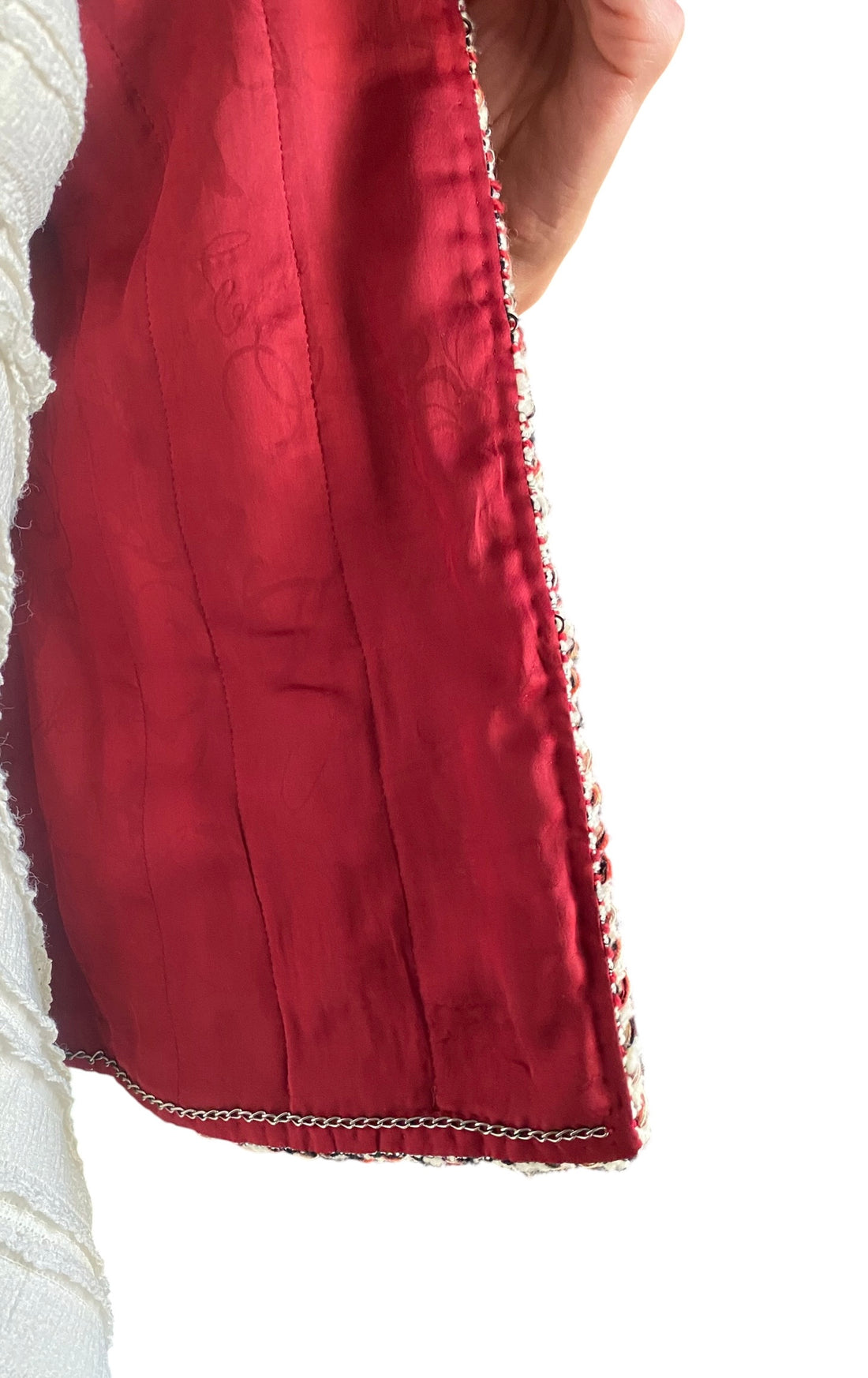 Chanel 2010 Red Tweed Boucle Ruthenium Button Jacket - FR 36 / US 2