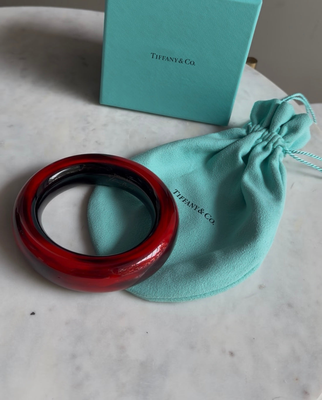 Tiffany  Co. Red Black Marbled Elsa Perretti Lacquer Bangle - M