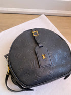 Louis Vuitton Black Empreinte Monogram Grained Leather Boite Chapeau Souple MM Shoulder Bag