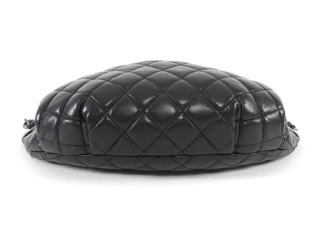 Chanel Black Quilted Lambskin Banane Waist Bag Fanny Pack