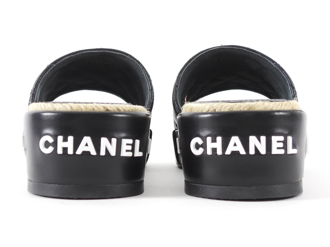 Chanel Black and White Quilted Leather CC Platform Slide Sandals - 37