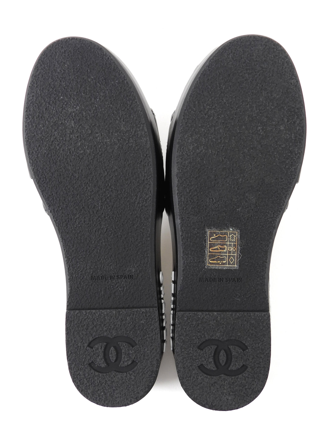 Chanel Black and White Quilted Leather CC Platform Slide Sandals - 37