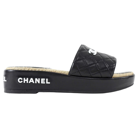 Chanel Black and White Quilted Leather CC Platform Slide Sandals - 37