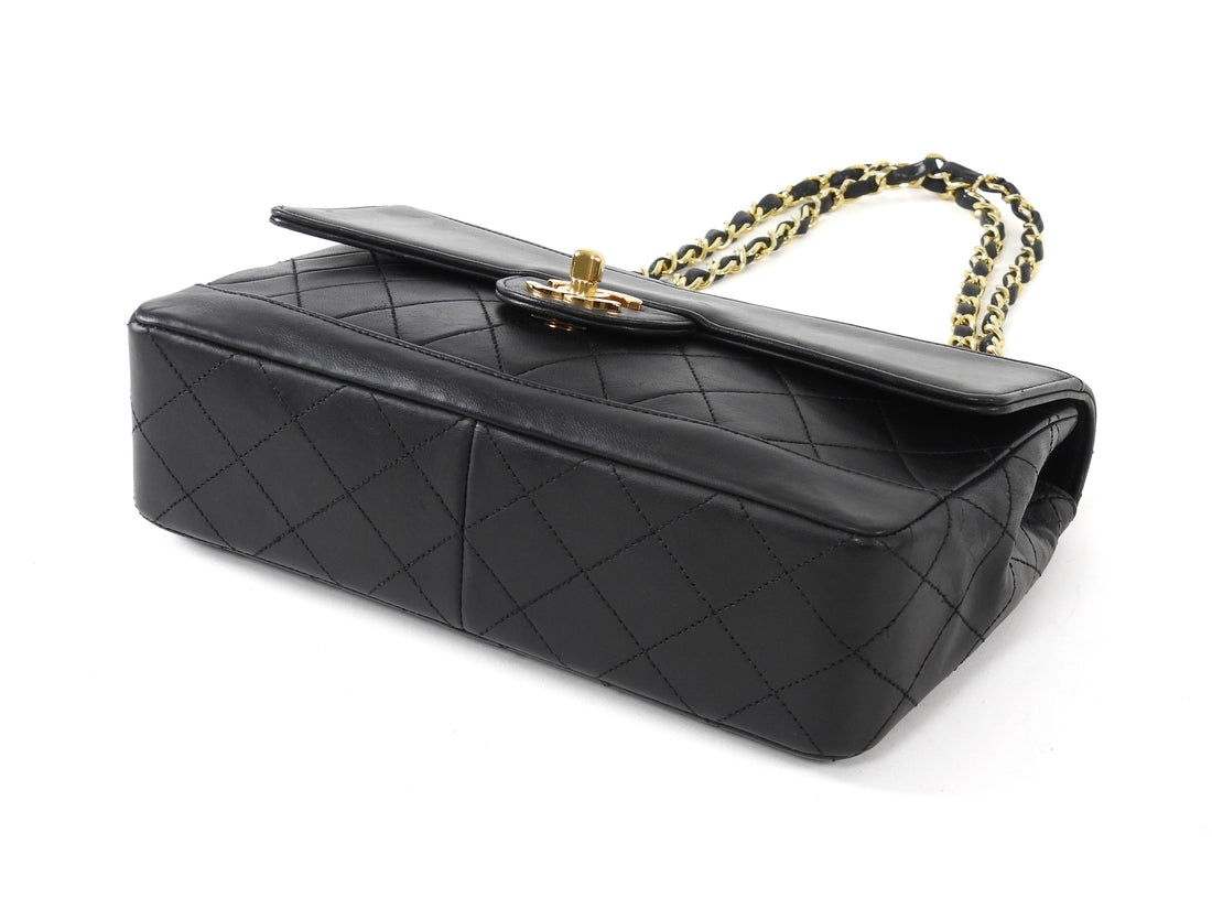 Chanel Black Vintage 1989 CC Medium Quilted Flap Bag
