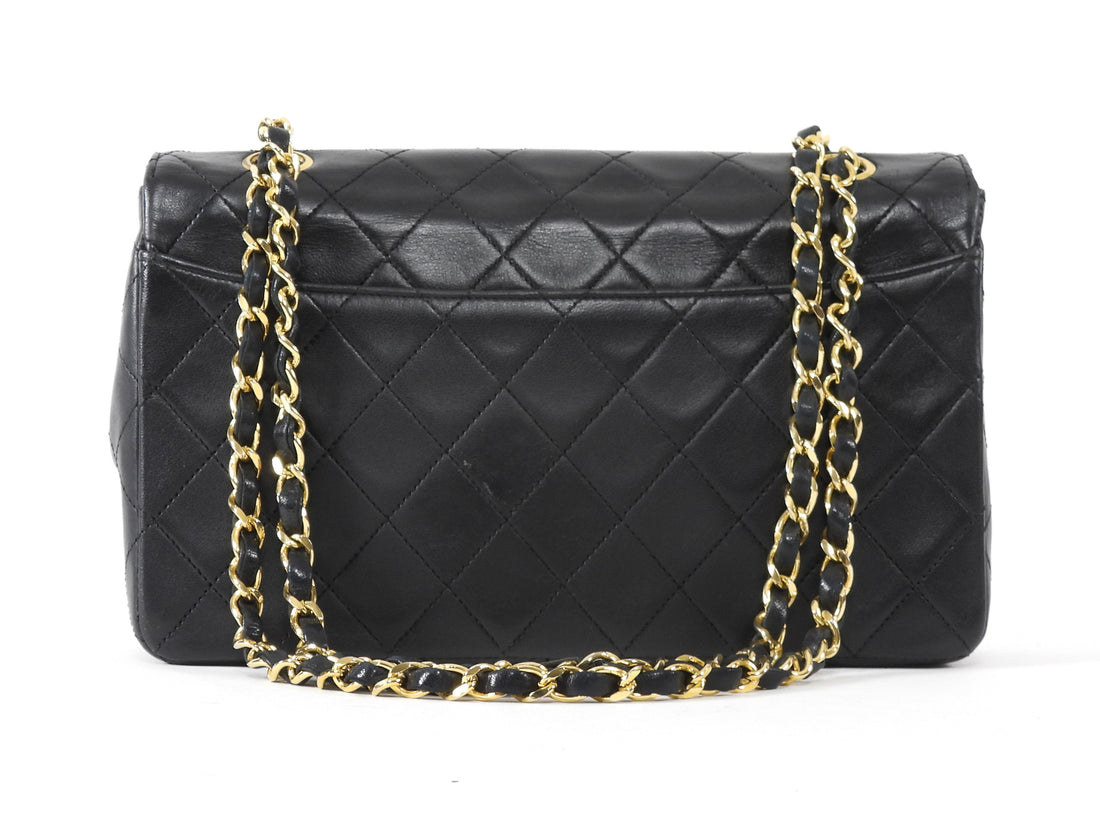 Chanel Black Vintage 1989 CC Medium Quilted Flap Bag