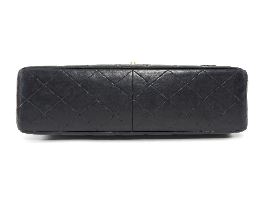 Chanel Black 2000-2002 Vintage Quilted Leather Jumbo Single Flap Chain Bag GHW