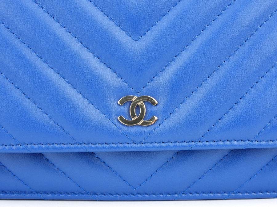 Chanel Classic CC Blue Lambskin Leather Chevron Quilted Wallet on Chai – I  MISS YOU VINTAGE