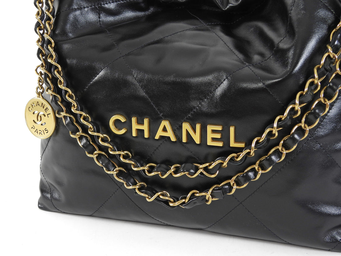 Chanel Black 22 Chain Drawstring Calfskin Small Quilted Bag