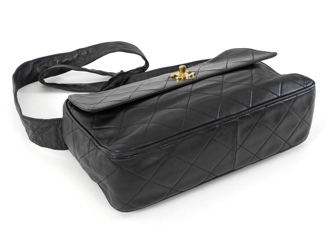 Chanel Black Vintage 1994 Lambskin Leather Quilted Flap Front Tassel Camera Bag