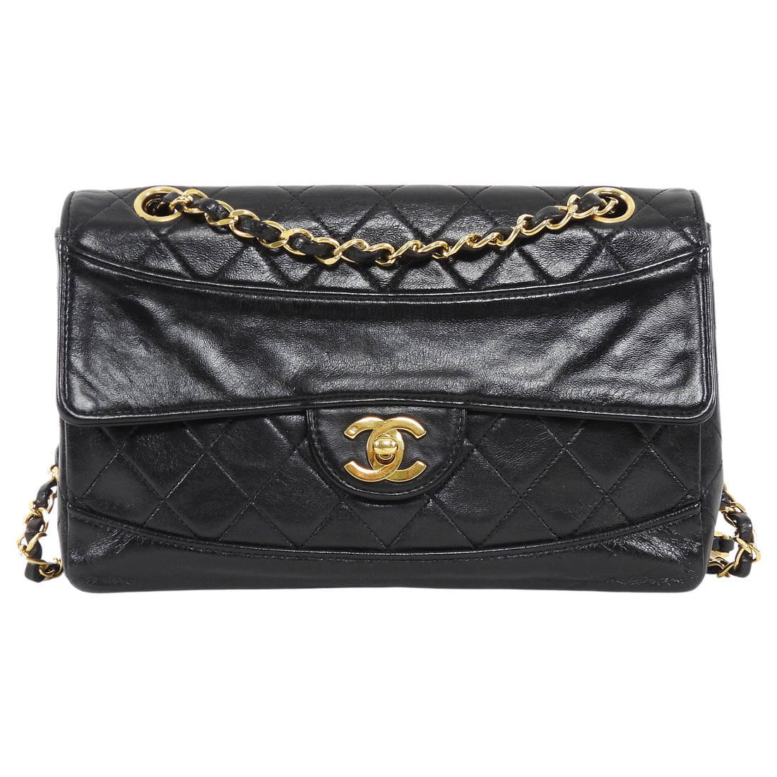 Chanel Vintage 1989 CC Medium Quilted Flap Bag with Snap Wallet