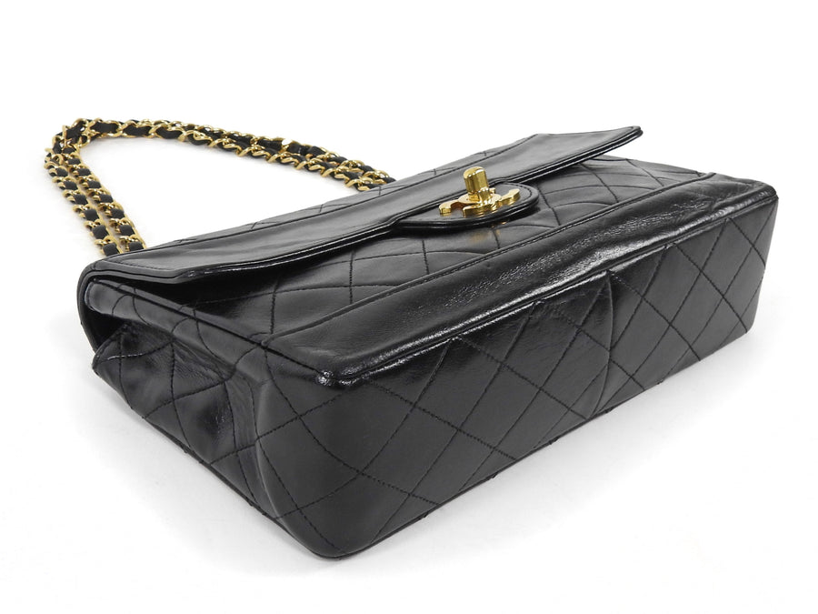 Chanel Vintage 1989 CC Medium Quilted Flap Bag with Snap Wallet