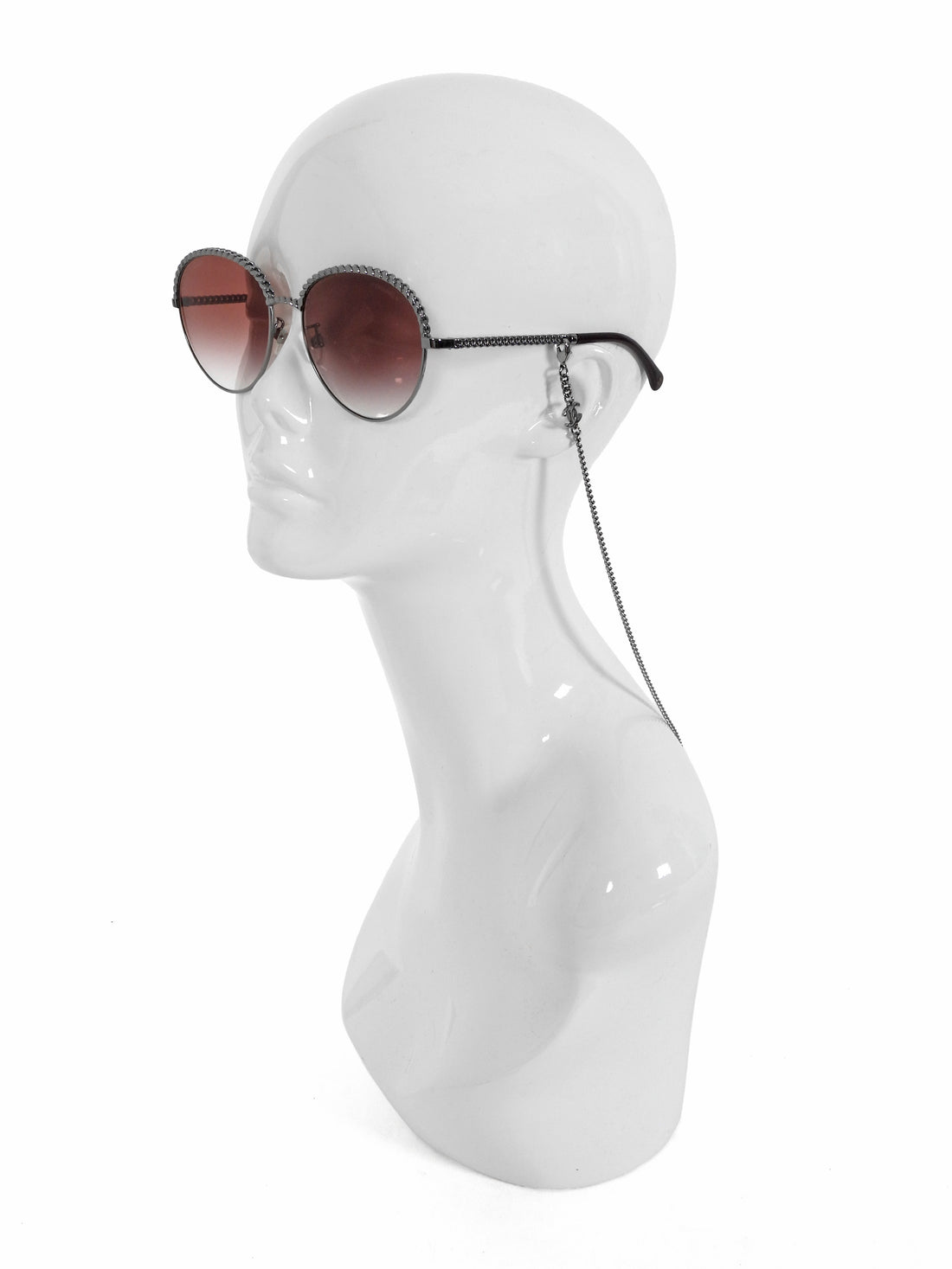 Chanel Silver Chain Link Gradient Lens Aviator Sunglasses with CC Chain 4242