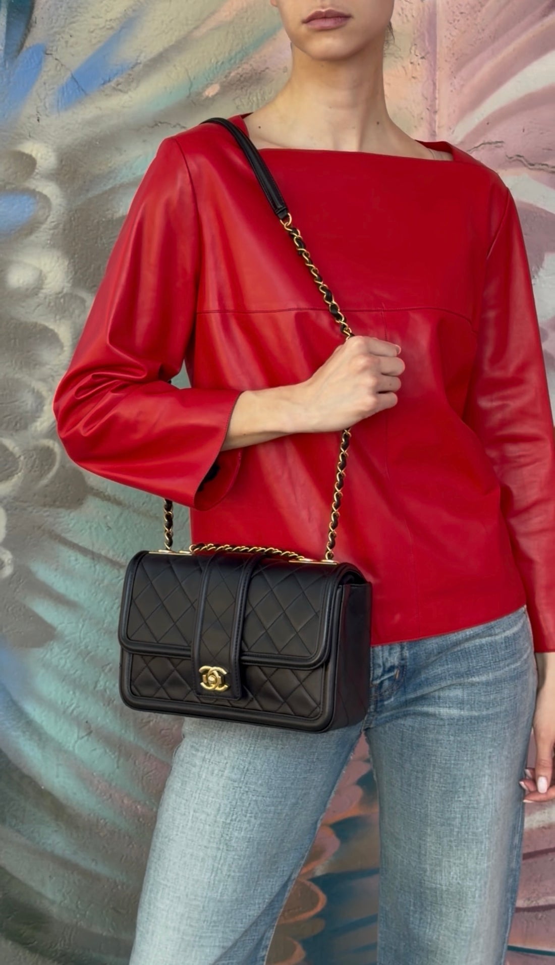 Chanel Black Medium Quilted Leather Elegant Medium CC Flap Bag