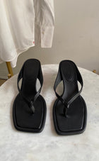 St Agni Black Leather Square Toe Mid Heel Thong Sandals - 39
