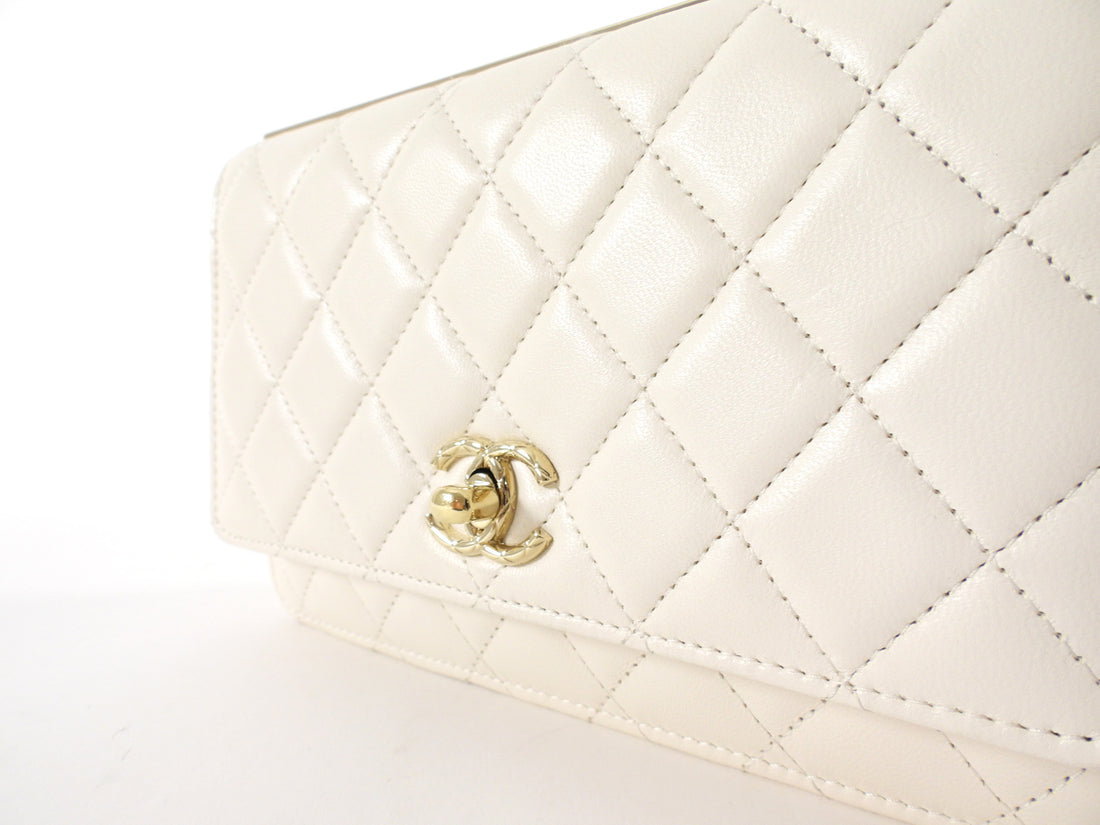Chanel 23C White Quilted Leather Trendy Wallet on Chain Crossbody Bag