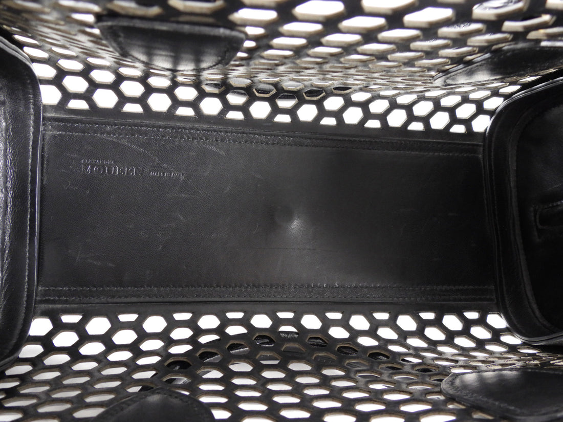 Alexander McQueen Black Patent Honeycomb Leather Heroine Bag