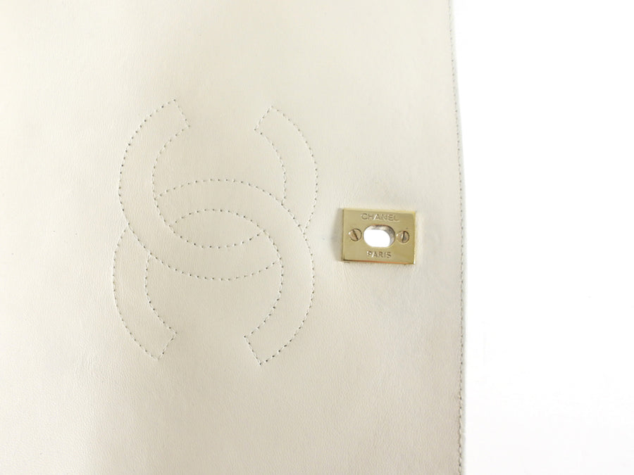 Chanel White Quilted Leather 3 Compartment Hanbok Flap Bag Medium