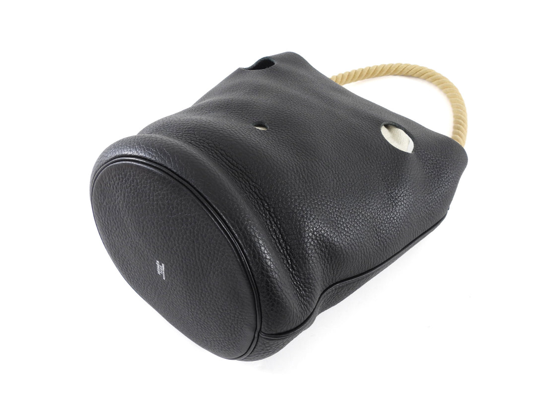 Hermes 2005 Black Clemence Leather MM Mangeoire Bucket Bag